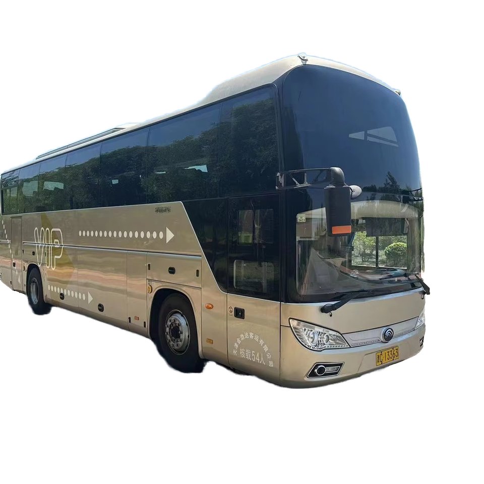 Youtong 54-Seat Coach Bus Used Long-Distance Diesel Bus with Manual Transmission Euro 4 Emission Standard Cheap Buses Sold China